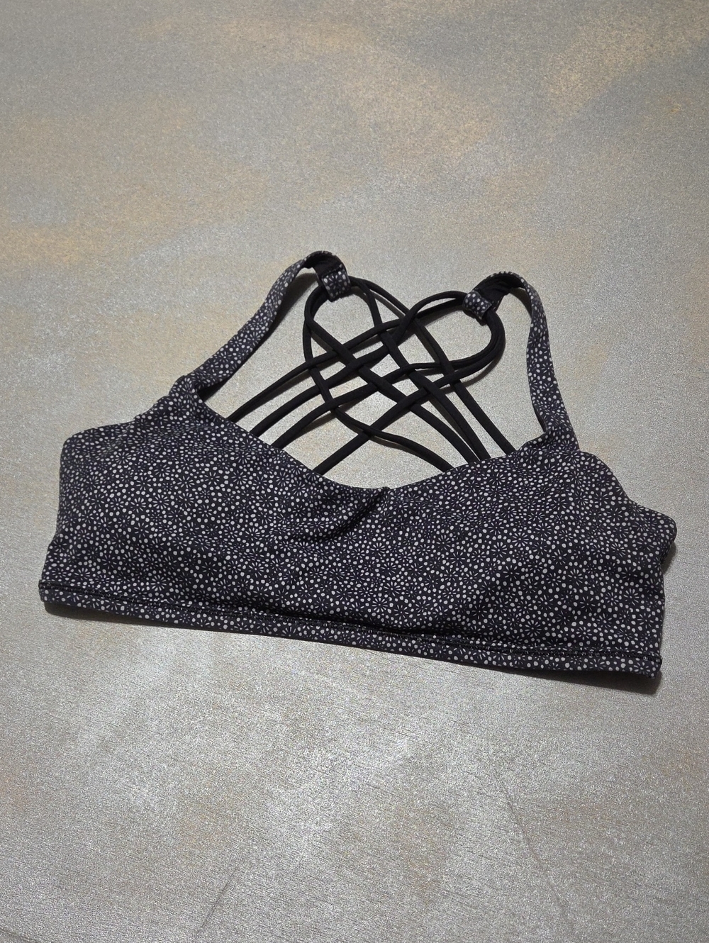 lululemon athletica Black and White Dotted Strappy Sports Bra Size 12